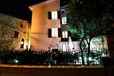 Romantico B&b