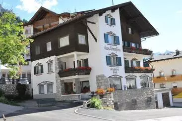 ホテル Ciasa Soreghina