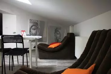 پانسیون Villa Alpi