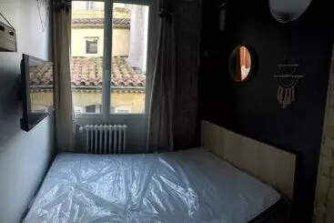 Huoneistohotelli Chambres Design 18 Marseille Vieux Port