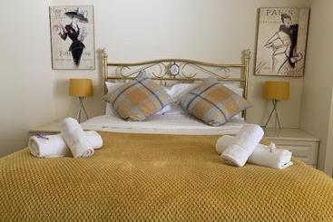 بيت ريفى Plas Maenan Country House