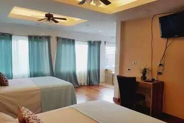 پانسیون West End Room