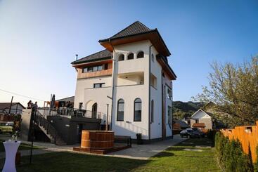 Pensiunea Maramures Guesthouse