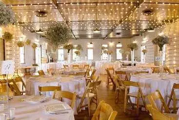 هتل Boothill Inn And Suites