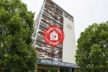 Hotel Capital O75321  Snr Twilight