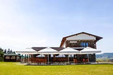 Hotelli Pensiunea Banffy