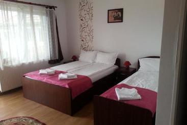 پانسیون Casa Mia