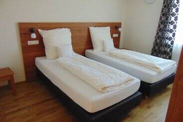 Hotel Heimfeld Cafe Restaurant