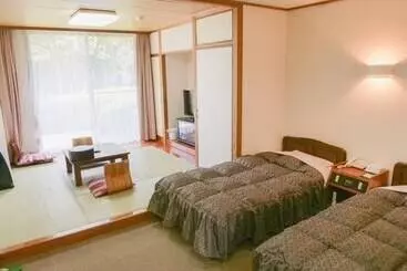 Hotel Kutsuroginomori Greenpia Yame