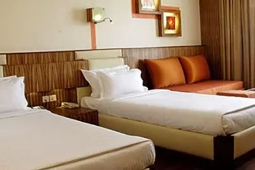 Gokulam Park Hotel & Convention Centre