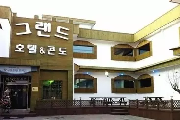 Songnisan Grand Hotel & Condo