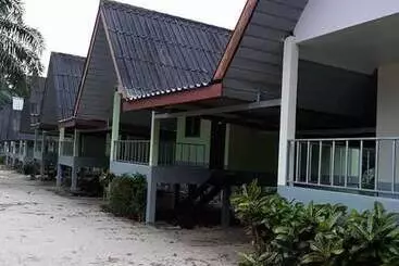 Hotel Happy House Resort