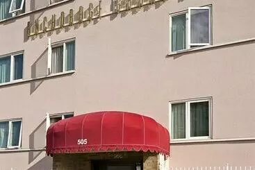 Anchorage Grand Hotel