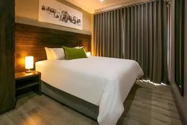 Отель At Hatfield Apartments