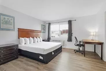 ホテル Heritage Inn Express Chico