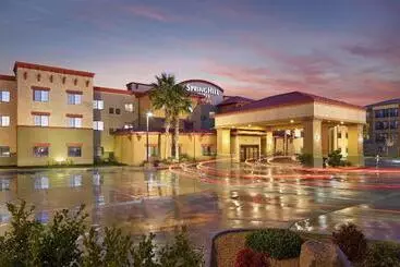 Отель Best Western Hesperia Victorville Suites