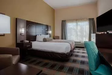 هتل Wingate By Wyndham   Orlando International Airport  Free Hot Breakfast