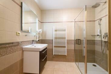 ホテル Vinařství U Kapličky