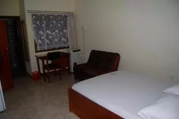 Pension Sampson Guesthouse Ltd