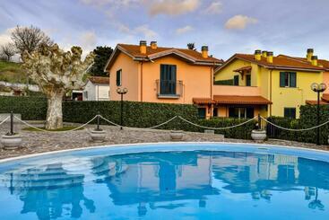 Aparthotel Esilom Apart