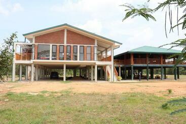 فندق Kayjay Wild Wilpattu