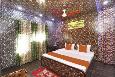 Hotel Spot On Heaven