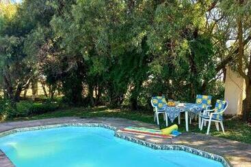 호스텔 Brentwood Lodge