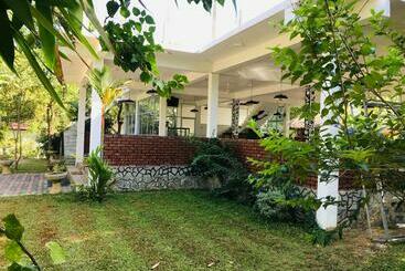 Hotel Leisure Port Restinn