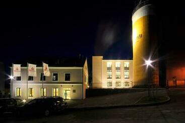 Hotel Zámek Svijany