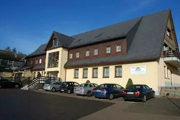 Hotelli Zum Einsiedler