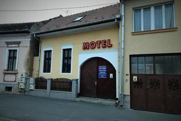 شقة فندقية Petőfi Motel