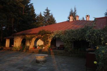 리조트 Khali Estate