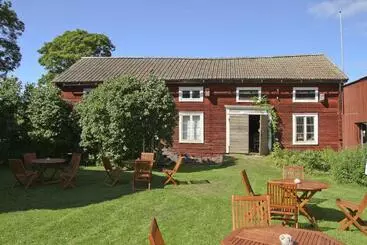 Frägsta Hälsingegård B&b