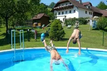 Pansiyon Ferienhof Pfaffenlehen