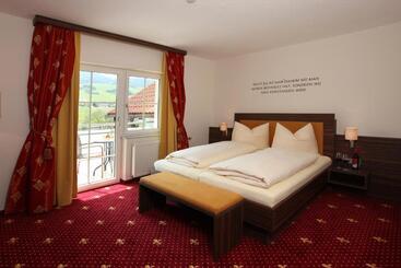 Majatalo Gasthof   Restaurant Hubertushof