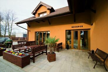 פנסיון Penzion Na Americe