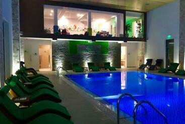 리조트 Complex Turistic Magura