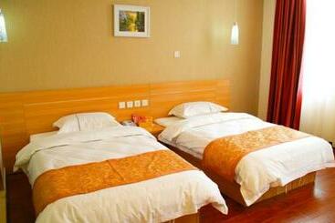 Thank Inn Chain Hotel Henan Hebi Huanghe Road