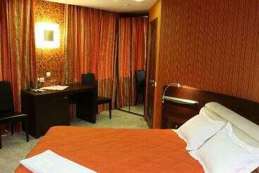 فندق صغير Okolytsia