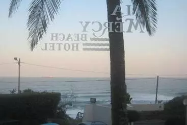 Hotelli La Mercy Beach