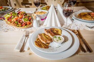 פנסיון Plai Cu Peri