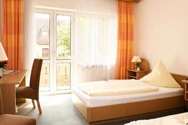 Pensão Zum Alten Wirt