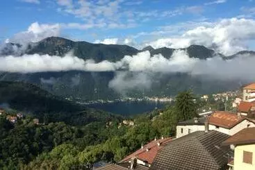 Bed and Breakfast Cadorna Chalet