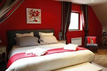 مبيت وإفطار La Cense   Ferme Des Tilleuls