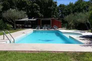 Bed and Breakfast Le Mas Des Oliviers