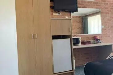 Branxton House Motel