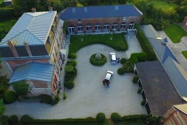 פנסיון Manoir Le Louis Xxi