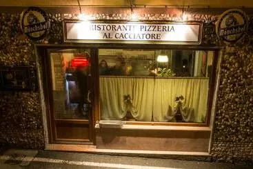 ユースホステル Locanda Al Cacciatore