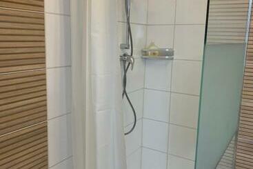 הוסטל Restaurant Landgasthof Zum Wiesengrund