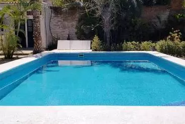 Hotelli Villas Del Monteón